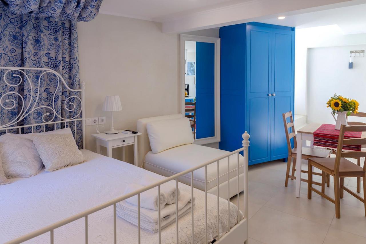 Blue And White Apartment Vipgreece Aten Exteriör bild