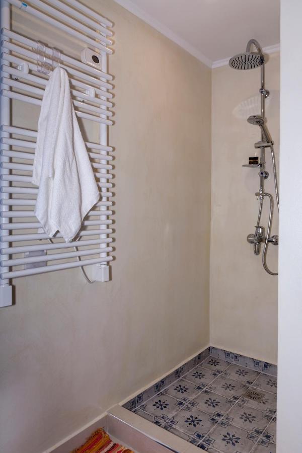 Blue And White Apartment Vipgreece Aten Exteriör bild